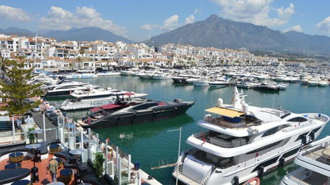 Appartement Puerto Banus Frontline With Amazing Sea Views Marbella